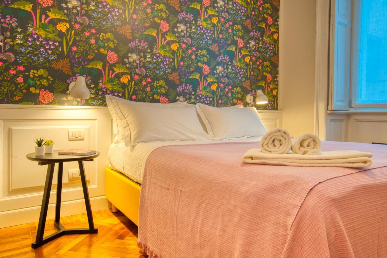 Dimora Claudia - Elegante Matrimoniale Con Bagno, Private Rooms, Self Check In, No Reception Милано Екстериор снимка